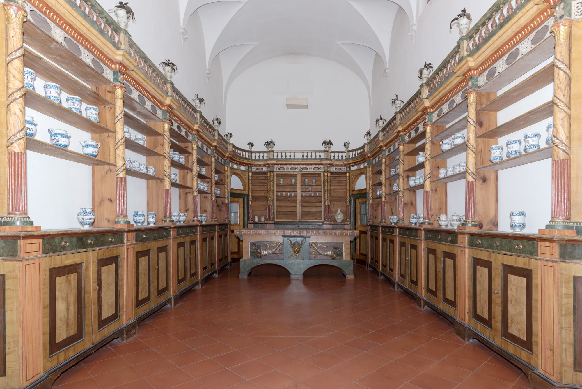 MNR sala farmacia min